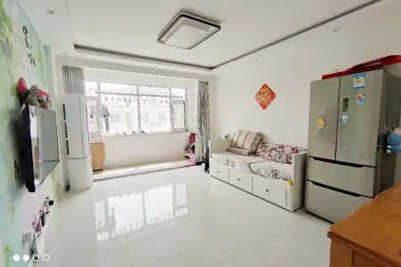 星河嘉园 2室1厅1卫南 精装