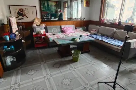 前湾小区 3室2厅1卫南北 简装