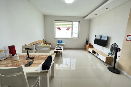 康大风和日丽 2室2厅1卫东南 精装