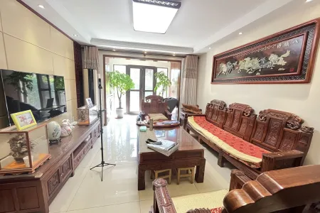 世茂诺沙湾一期 4室3厅2卫南北 豪装