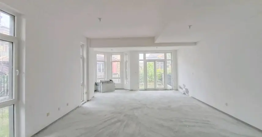 青岛小镇二期岚山别墅