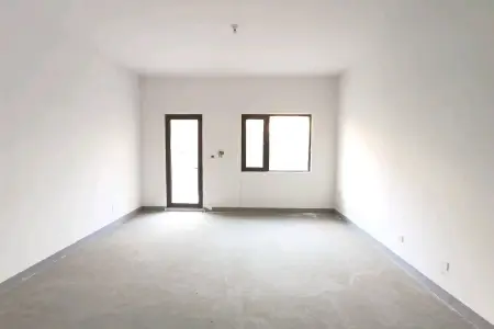 世茂诺沙湾三期别墅联排 4室2厅3卫南北 毛坯