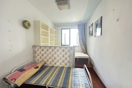 昆仑山庄北区 3室2厅1卫 南北 精装