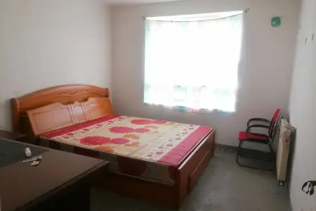 东盐滩社区 2房1厅1卫 南北 毛坯