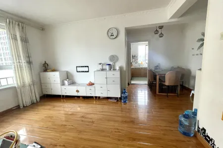 黄金怡海苑二期 2室2厅1卫 南北 精装