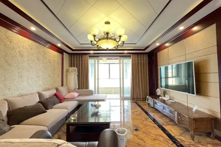 海上嘉年华 3房2厅2卫 南北 精装