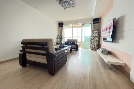 康大风和日丽 3室2厅2卫 南北 精装