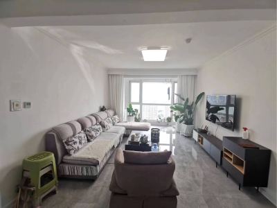 世茂诺沙湾三期 3室2厅2卫 南北 精装