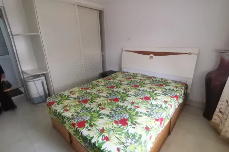 黄岛区域网点 1室1厅1卫南 精装