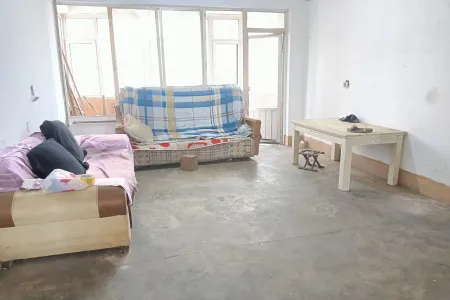 黑山小区 3室1厅1卫南 普装