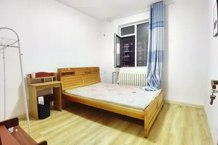 福麟三栋 2室2厅1卫南北 精装