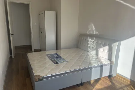 维多利亚湾南区（7-10）期 3房2厅2卫 南 精装