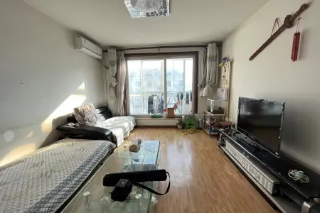 海尔望山居 4房2厅2卫 南 精装