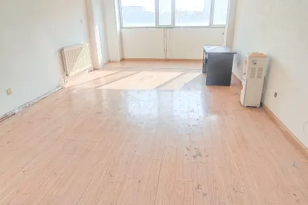 南山花苑 2室1厅1卫南 毛坯