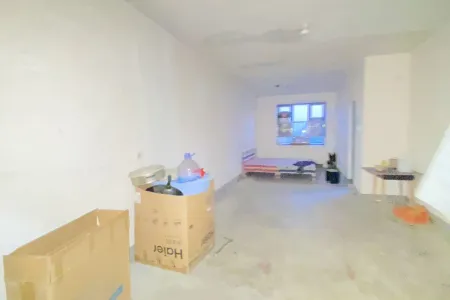 万达维多利亚湾（31-67号楼） 1房1厅1卫 南北 毛坯