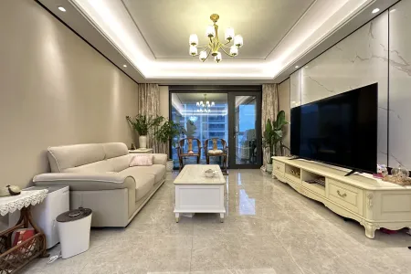 华润灵山湾壹号 3室2厅2卫南北 精装