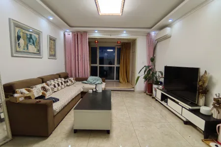 黄金怡海苑三期 2室2厅1卫南北 精装