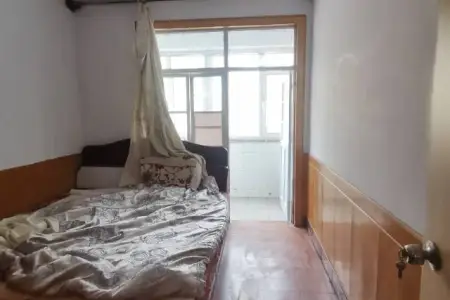 后湾社区 2房1厅1卫 南 普装