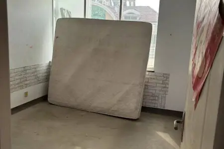 芙蓉苑 3室2厅1卫南北 毛坯