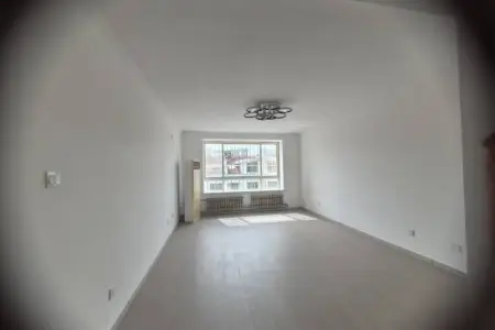 新港花园 3室2厅1卫 南北 精装