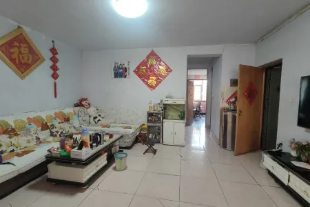 医院附近 2房1厅1卫 南北 普装