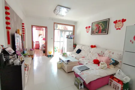 星河嘉园 2房2厅1卫 南北 精装