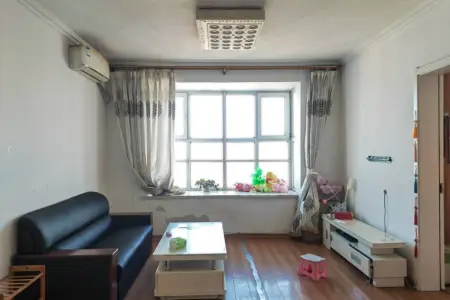 莱茵小镇 3室2厅1卫 南北 精装