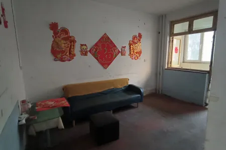 柳沟小区 2室1厅0卫南 毛坯