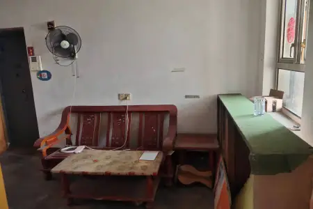 前湾小区 2房1厅1卫 南 简装
