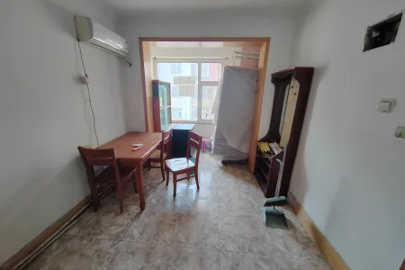 前湾电厂小区 3房1厅1卫 南北 普装