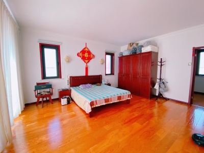 保利海上罗兰别墅