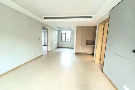 海信珠山小镇一期 3房2厅1卫 南北 精装