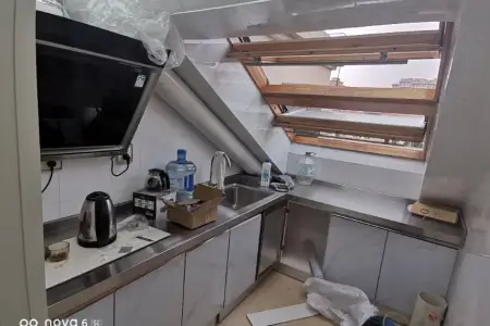 朝阳山社区 2室1厅1卫南北 精装