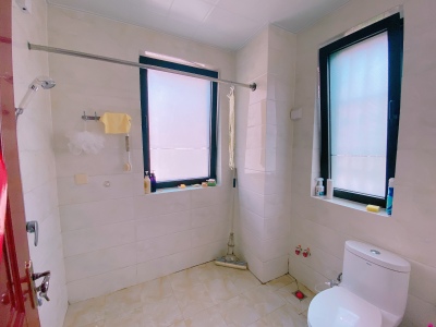 保利海上罗兰别墅