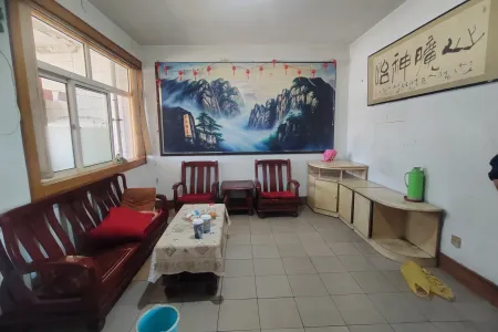 医院附近 2室1厅1卫 南 精装