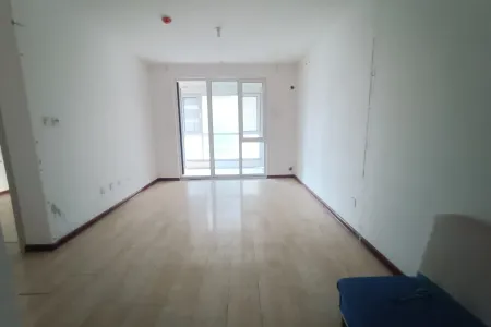 中南漫悦湾 3房2厅1卫 南北 精装