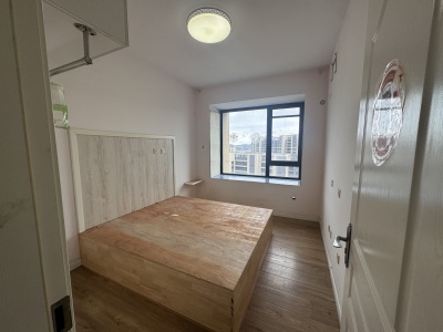 万达维多利亚湾（31-67号楼）