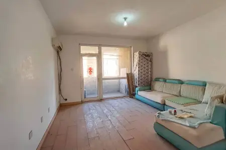 隆海东方华庭 3房2厅2卫 南北 简装