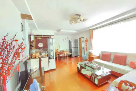 海信金色慧谷 3室1厅1卫 南北 精装