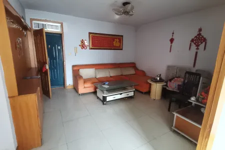 黄岛国货 2室2厅1卫南 中装