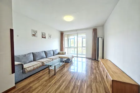 隆海东方华庭 3室2厅2卫 南 精装