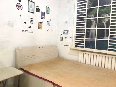青青小筑公寓 1室1厅1卫东 精装