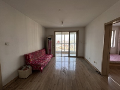 幸福社区 1室1厅1卫 南北 精装