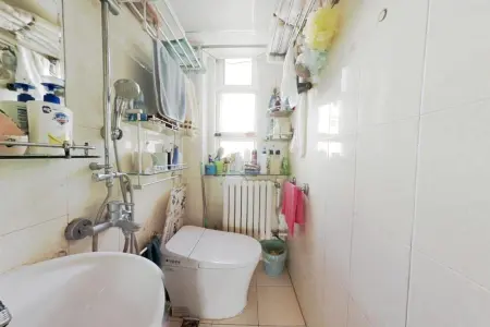 漳浦路 3房1厅1卫 南北 中装