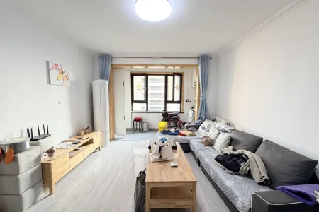 鲁商蓝岸公馆 2房2厅1卫 南北 精装