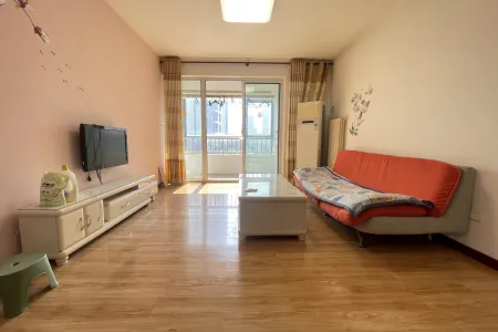 鲁商蓝岸国际南区 2室2厅1卫 南北 精装