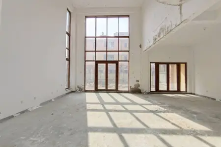 青岛小镇一期悦峰双拼 6室2厅6卫南北 毛坯