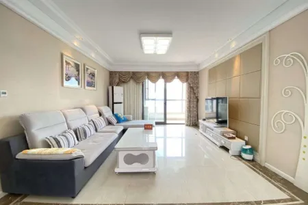 名嘉汇 3室2厅2卫南北 精装