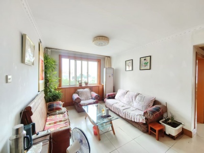 天山小区 3室1厅1卫 南北 普装