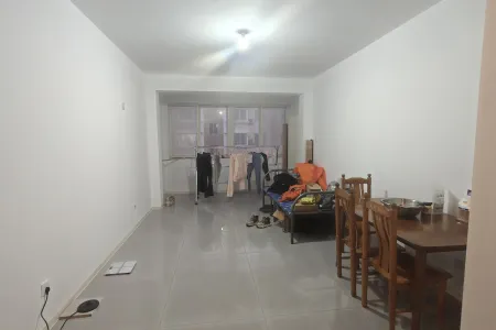 江山花园 3房1厅1卫 南北 简装